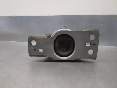 Second-hand car spare part right engine support for renault modus 1.5 dci diesel oem iam references 8200281186  