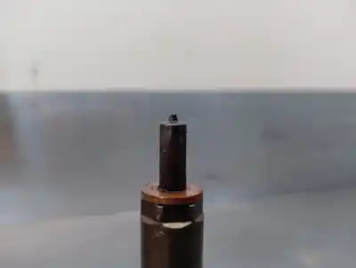 Second-hand car spare part injector for opel insignia a (g09) 2.0 cdti (68) oem iam references 0445110327  0445110327