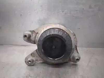 Second-hand car spare part left engine support for mercedes-benz clase c (w205) lim. 2.0 cgi cat oem iam references a205240300  