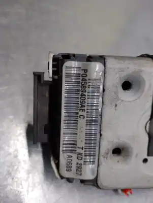 Second-hand car spare part left front door lock for jeep compass 2.0 crd cat oem iam references p04589409ae  