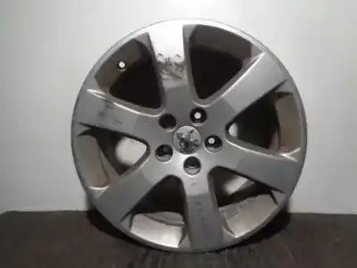 Pièce détachée automobile d'occasion JANTE pour PEUGEOT 607 (S2)  Références OEM IAM 9657262180 ALUMINIO 6P R177.5J17CH5-45
