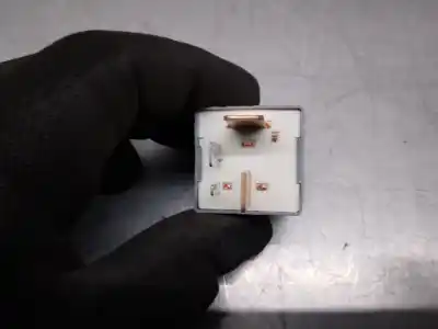 Second-hand car spare part relay for audi a3 (8l) 1.9 tdi oem iam references 357911253  