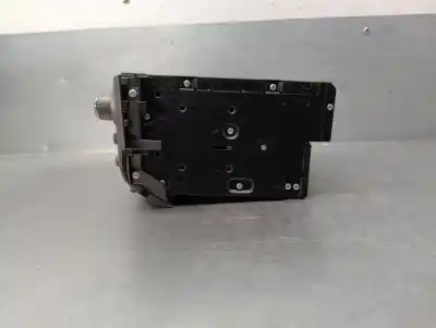 Автозапчастина б/у аудіо система / радіо cd для lexus is 200 (ds2/is2) d-cat посилання на oem iam 8612053420  