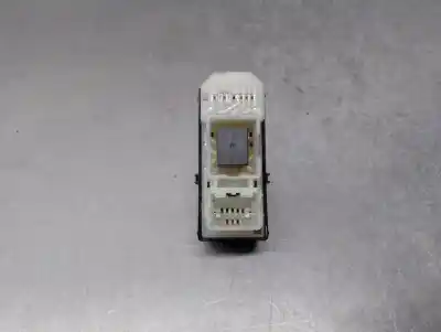 İkinci el araba yedek parçası arka sag cam kontrolü için lexus is 200 (ds2/is2) d-cat oem iam referansları 8403053020  