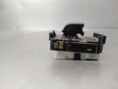 Second-hand car spare part right front power window switch for lexus is 200 (ds2/is2) d-cat oem iam references 8403053020  