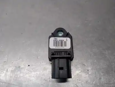 Автозапчастина б/у датчик для lexus is 200 (ds2/is2) d-cat посилання на oem iam 8983102020  