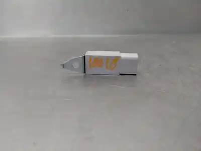 Pezzo di ricambio per auto di seconda mano relè per lexus is 200 (ds2/is2) d-cat riferimenti oem iam 9098004184  