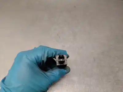 Pièce détachée automobile d'occasion antenne pour lexus is 200 (ds2/is2) d-cat références oem iam 8999230100  