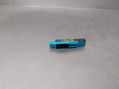 Pezzo di ricambio per auto di seconda mano antenna per lexus is 200 (ds2/is2) d-cat riferimenti oem iam 8999253010  