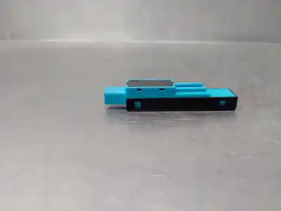 Pezzo di ricambio per auto di seconda mano antenna per lexus is 200 (ds2/is2) d-cat riferimenti oem iam 8999253010  