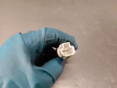 Second-hand car spare part switch for lexus is 200 (ds2/is2) d-cat oem iam references 8452042010  