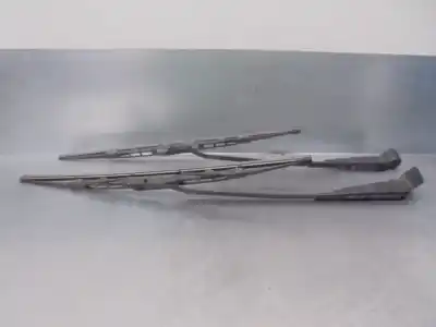 Pezzo di ricambio per auto di seconda mano braccio tergicristallo anteriore destro per opel corsa a 1.2 riferimenti oem iam 90119221