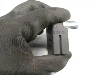 Second-hand car spare part switch for jeep compass 2.0 crd cat oem iam references 05107932aa  