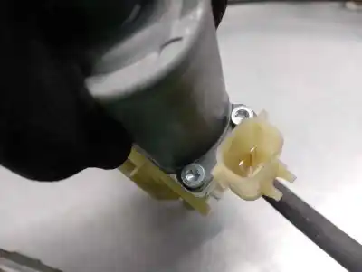 Second-hand car spare part driver left window regulator for jeep compass 2.0 crd cat oem iam references 05074821aad  