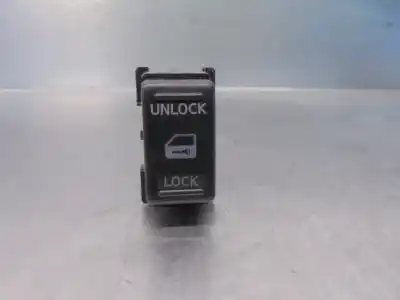 Second-hand car spare part SWITCH for NISSAN NAVARA PICK-UP (D40M)  OEM IAM references 252105X00A  