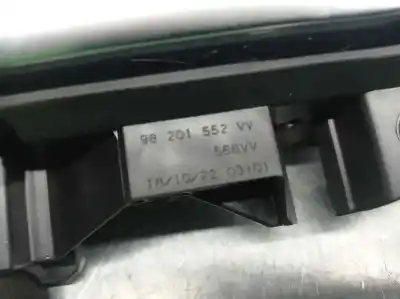 Автозапчасти б/у внутренняя задняя правая ручка за peugeot 208 ii (ub_, up_, uw_, uj_) 1.2 puretech 100 ссылки oem iam 98201552vv  