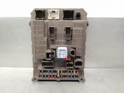 Second-hand car spare part fuse box unit for citroen c5 berlina 2.2 hdi vivace oem iam references 9645030380
