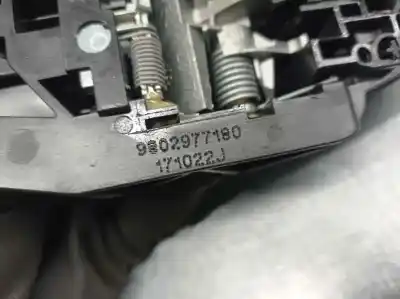 Автозапчастина б/у завнішня ручка задня права для peugeot 208 ii (ub_, up_, uw_, uj_) 1.2 puretech 100 посилання на oem iam 9802977180  