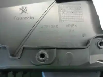 Автозапчастина б/у обликка задніх правіх дверей для peugeot 208 ii (ub_, up_, uw_, uj_) 1.2 puretech 100 посилання на oem iam 98527356qu  