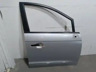 Second-hand car spare part front right door for ssangyong rodius i 2.7 xdi oem iam references 6200421200  