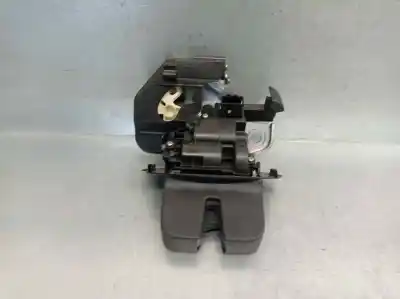 Second-hand car spare part trunk lock for skoda fabia iii (nj3) 1.2 tsi oem iam references 8r0827505a