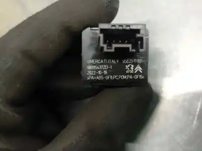 Автозапчастина б/у управління світлом для peugeot 208 ii (ub_, up_, uw_, uj_) 1.2 puretech 100 посилання на oem iam 98095437zd  