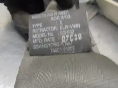 Автозапчастина б/у задній лівий ремін безпеки для ssangyong rodius i 2.7 xdi посилання на oem iam 7560121202  3ª fila