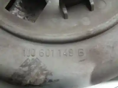 Peça sobressalente para automóvel em segunda mão tampa de jante por volkswagen golf iv berlina (1j1) 1.9 tdi referências oem iam 1j0601149b  