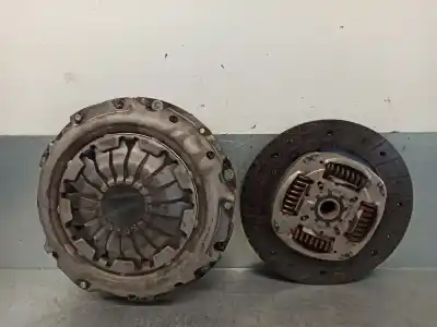 Second-hand car spare part clutch kit for renault clio iv (bh_) 0.9 tce 90 oem iam references 301012218r