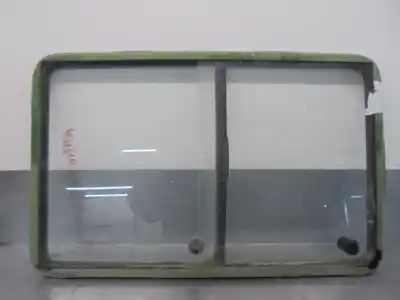 Pezzo di ricambio per auto di seconda mano FINESTRINO POSTERIORE DESTRO per NISSAN TRADE 100  Riferimenti OEM IAM 43R000043 CESTA 11 43R-000043