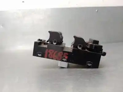 Автозапчастина б/у передні вікний вмикач для hyundai i40 i (vf) 1.7 crdi посилання на oem iam 935703z300  