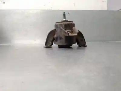 Автозапчастина б/у опора двигуна ліва для hyundai i40 i (vf) 1.7 crdi посилання на oem iam 218303z200  