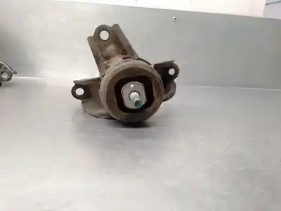 Автозапчастина б/у опора двигуна ліва для hyundai i40 i (vf) 1.7 crdi посилання на oem iam 218303z200  