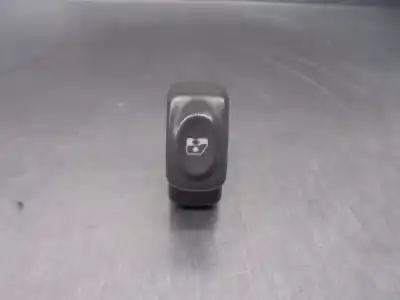 Автозапчасти б/у выключатель переднего правого окна за renault scenic (ja..) 1.9 dti diesel cat ссылки oem iam 7700432962