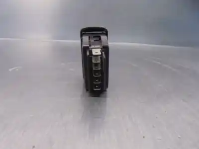 Автозапчасти б/у выключатель переднего правого окна за renault scenic (ja..) 1.9 dti diesel cat ссылки oem iam 7700432962  