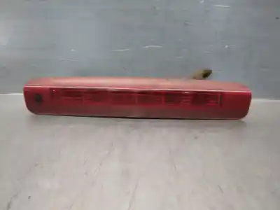 Pezzo di ricambio per auto di seconda mano LUCE FRENO CENTRALE per OPEL ASTRA H BERLINA  Riferimenti OEM IAM 316627975  
