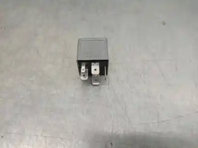 Peça sobressalente para automóvel em segunda mão relé para automóvel por audi a3 (8l) 1.6 ambiente referências oem iam 1j0906381