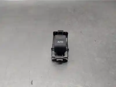 Peça sobressalente para automóvel em segunda mão botão / interruptor elevador vidro traseiro direito por toyota auris 1.8 16v (híbrido) referências oem iam 192801