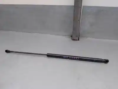 Автозапчастина б/у амортизаторі багажника/дверей для citroen c1 audace посилання на oem iam 689500h020