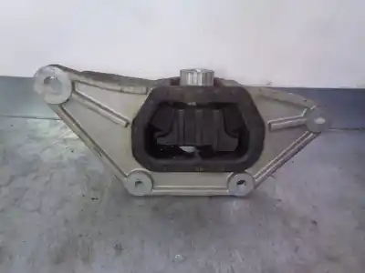 Second-hand car spare part engine support for fiat punto berlina (188) 1.2 16v elx oem iam references 46746990  