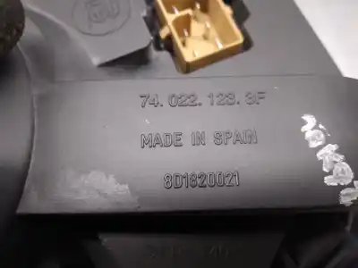 Peça sobressalente para automóvel em segunda mão motor de sofagem por audi a4 berlina (b5) 1.8 referências oem iam 8d1820021  