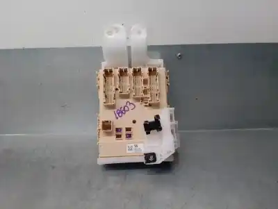 Peça sobressalente para automóvel em segunda mão caixa de fusíveis e relés por toyota auris 1.8 16v (híbrido) referências oem iam 8922102480