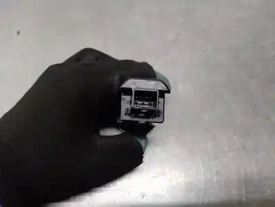 Peça sobressalente para automóvel em segunda mão botão start/stop por toyota auris 1.8 16v (híbrido) referências oem iam 8961102112  