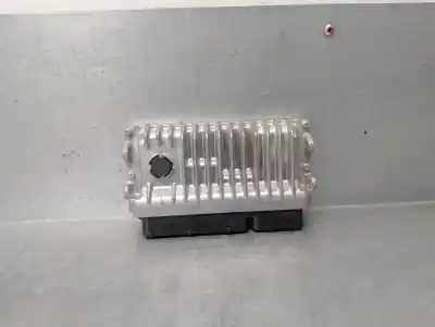 Peça sobressalente para automóvel em segunda mão centralina de motor uce por toyota auris 1.8 16v (híbrido) referências oem iam 896610zu60