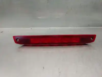 Peça sobressalente para automóvel em segunda mão farolim de travão central por ford focus berlina (cap) 1.6 tdci cat referências oem iam 4m5113a613ad