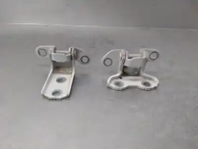 Peça sobressalente para automóvel em segunda mão dobradiça por toyota auris 1.8 16v (híbrido) referências oem iam 687600h010