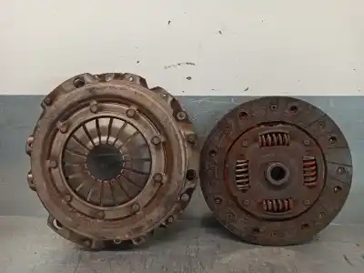Pièce détachée automobile d'occasion KIT D'EMBRAYAGE pour OPEL CORSA D  Références OEM IAM 55568086  