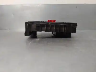 Second-hand car spare part fuse box unit for audi a3 (8p) 1.9 tdi ambiente oem iam references 1k0937125a  