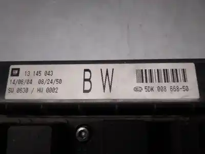 Second-hand car spare part fuse box unit for opel astra gtc 1.7 16v cdti oem iam references 13145043  5dk00866850