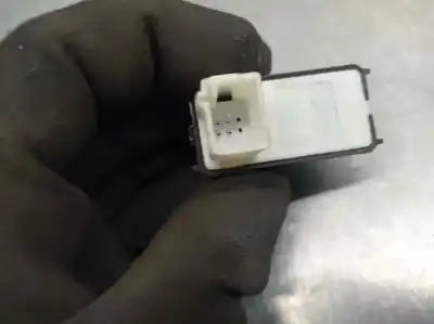 Автозапчастина б/у управління склонами заднє ліво для peugeot 208 ii (ub_, up_, uw_, uj_) 1.2 puretech 100 посилання на oem iam 98044803zd  